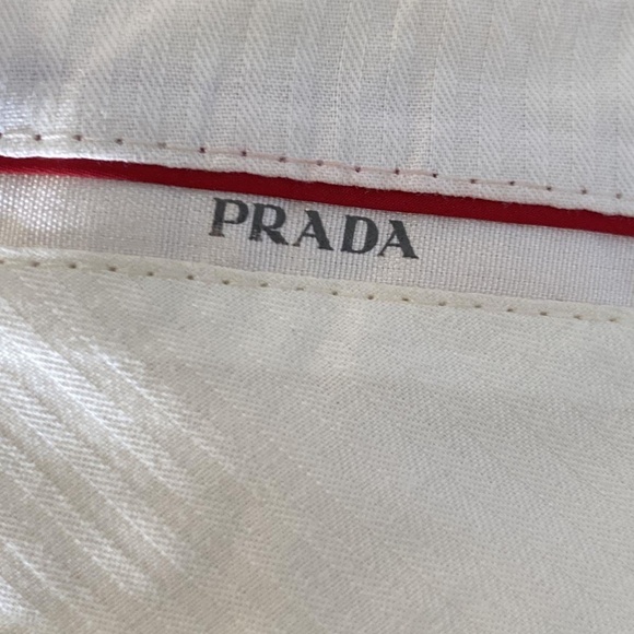 Prada Womens White Pleated Front Slash Pocket Chino Shorts Size 46 - Picture 5 of 10